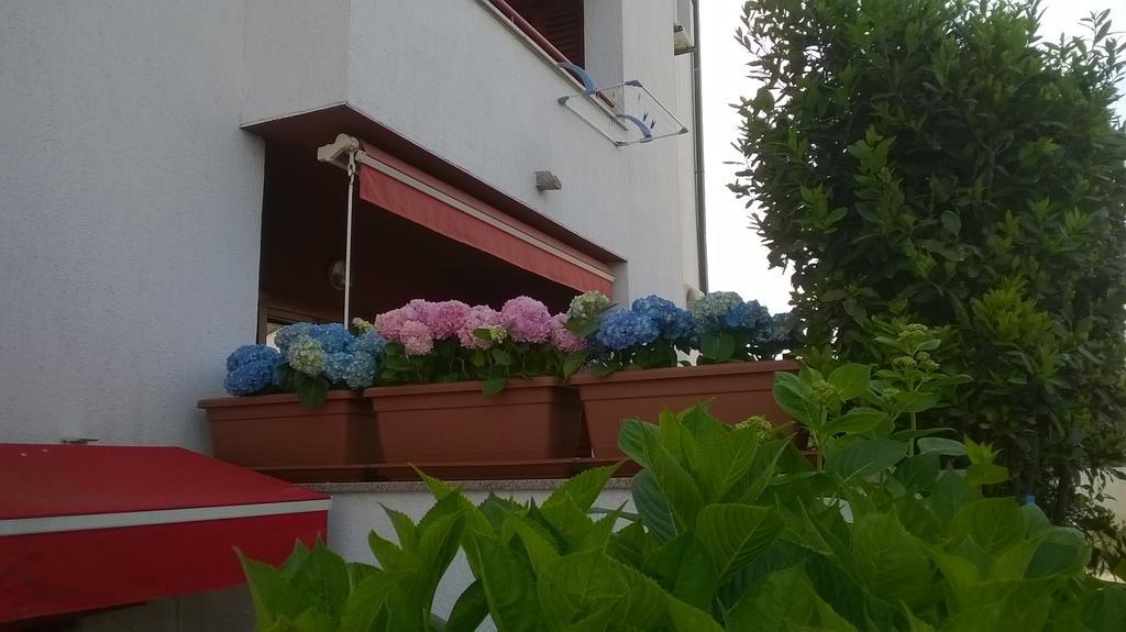 Apartmani Adrijan Krk Krk Town Habitación foto