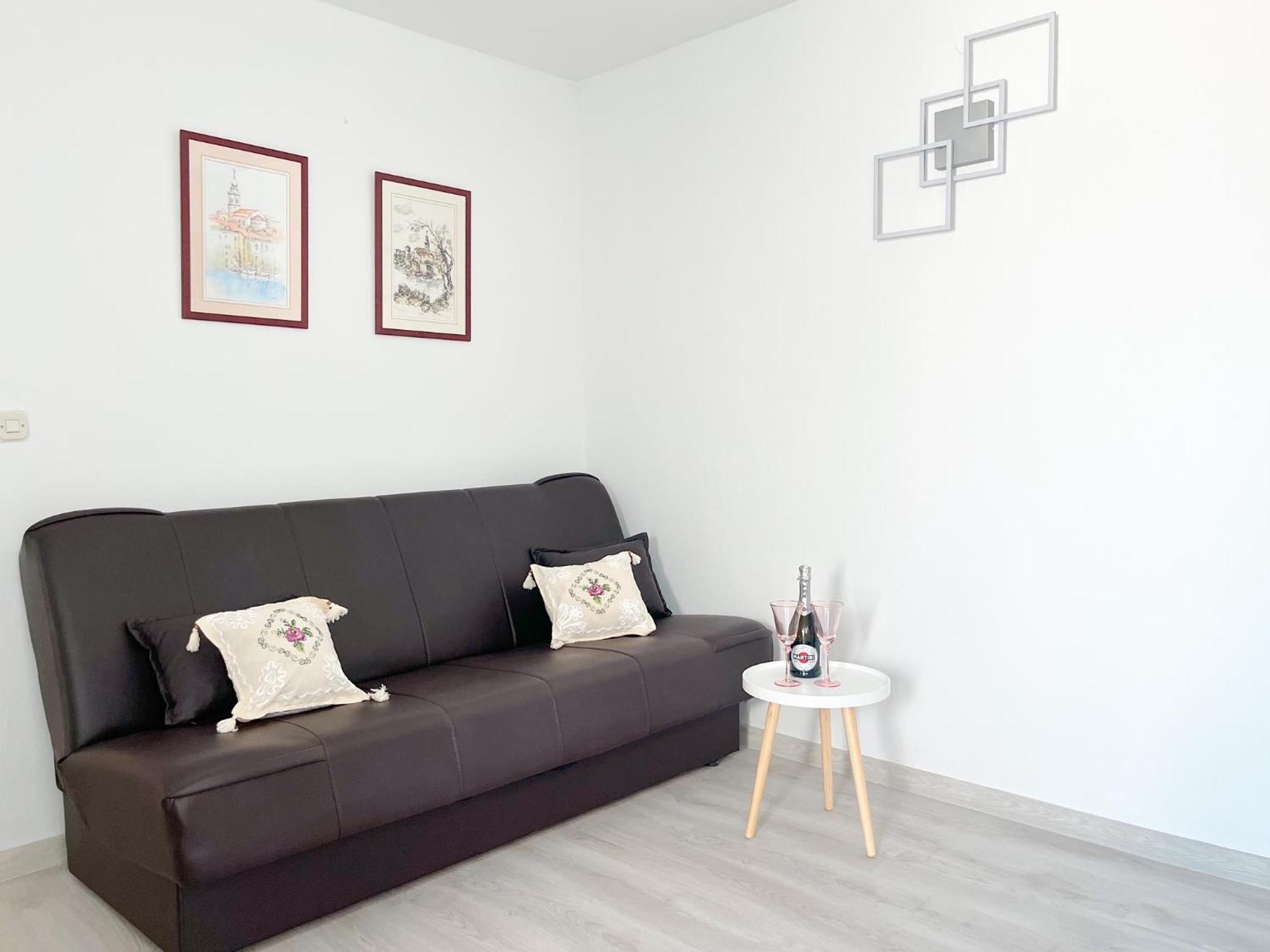 Apartmani Adrijan Krk Krk Town Exterior foto